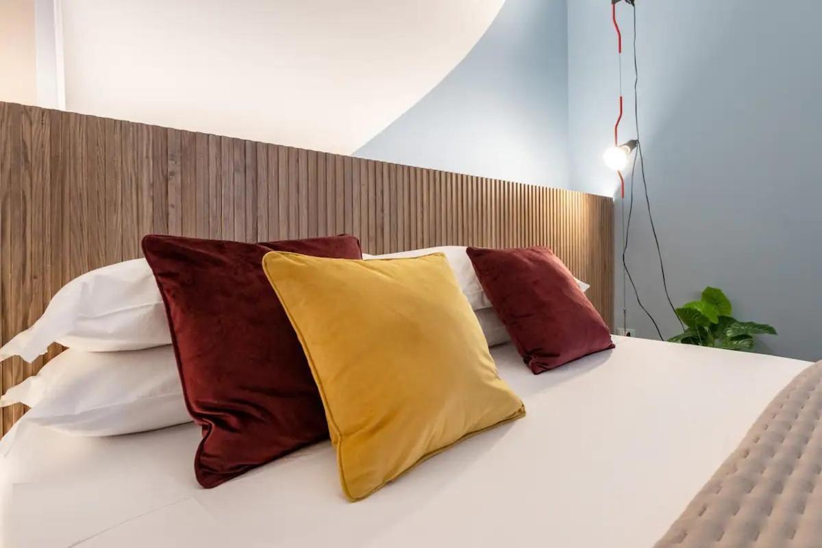 Siciliaholic Modern House Apartment Catania Bagian luar foto